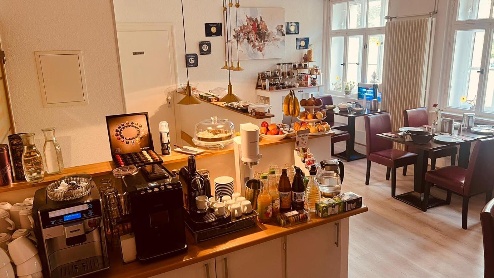Pension Am Werder ベルンブルク エクステリア 写真